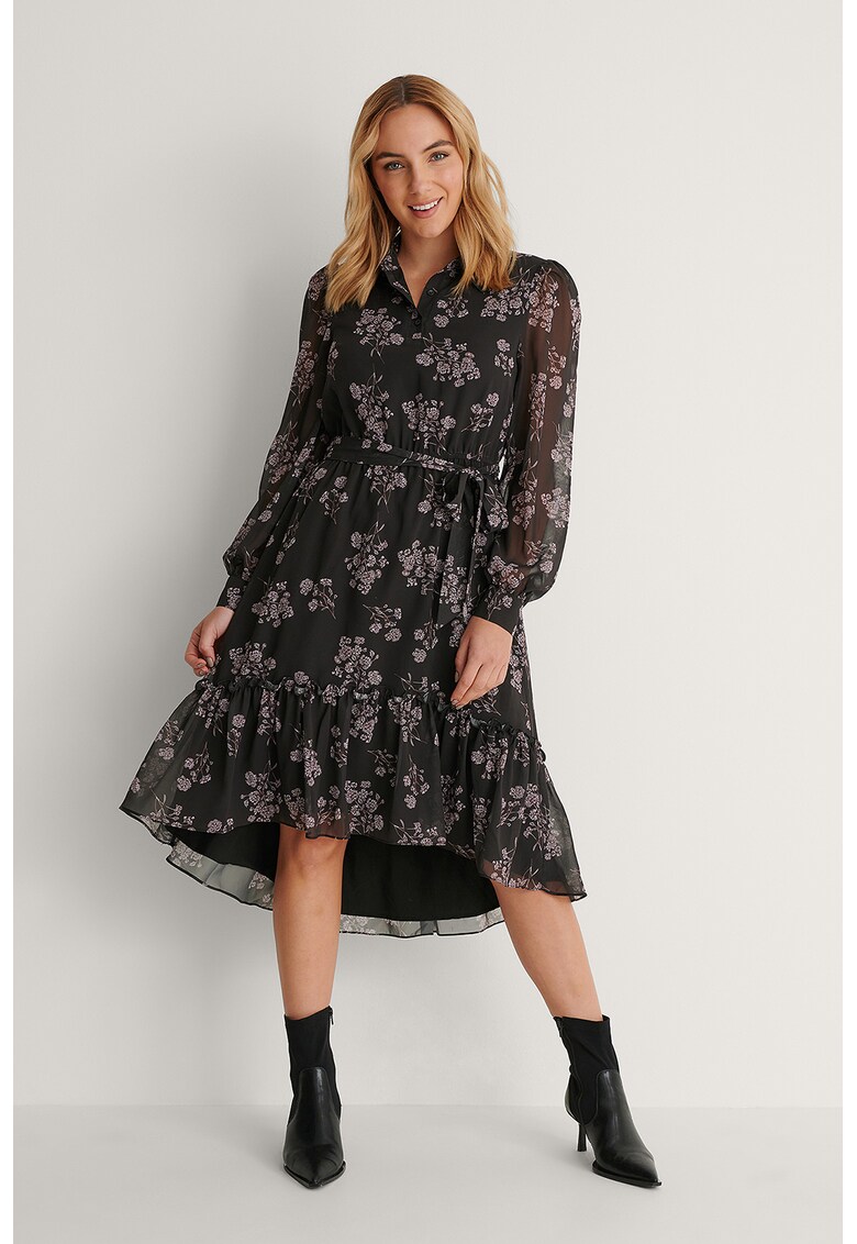 Rochie midi evazata cu un cordon in talie