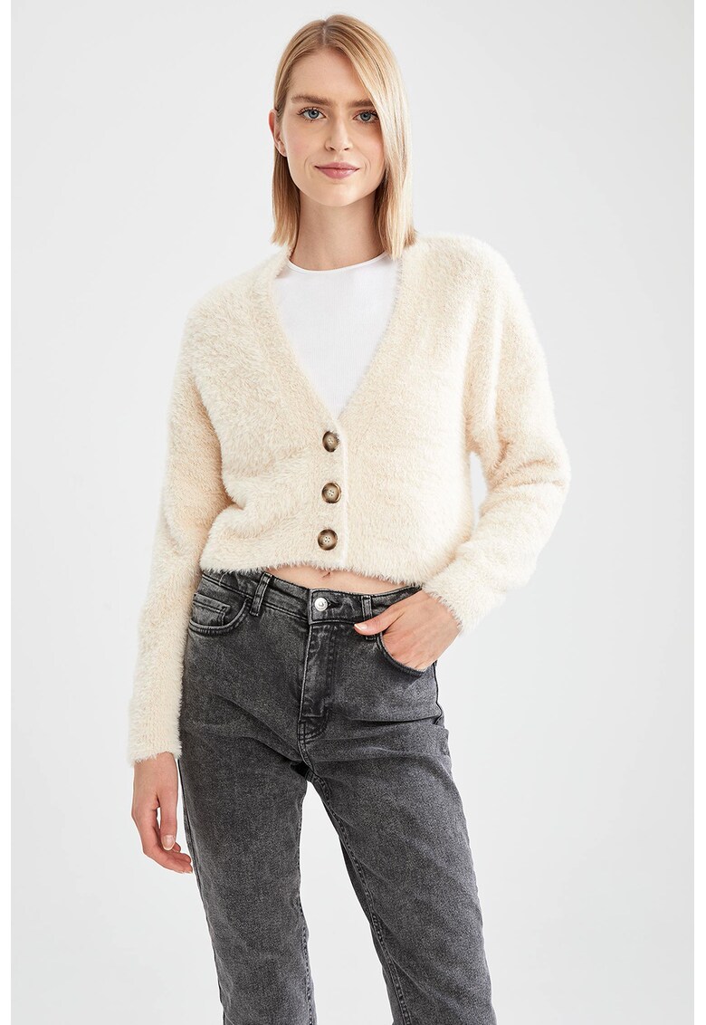Cardigan crop cu decolteu in V si aspect pufos