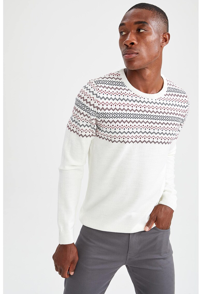 Pulover slim fit cu decolteu la baza gatului