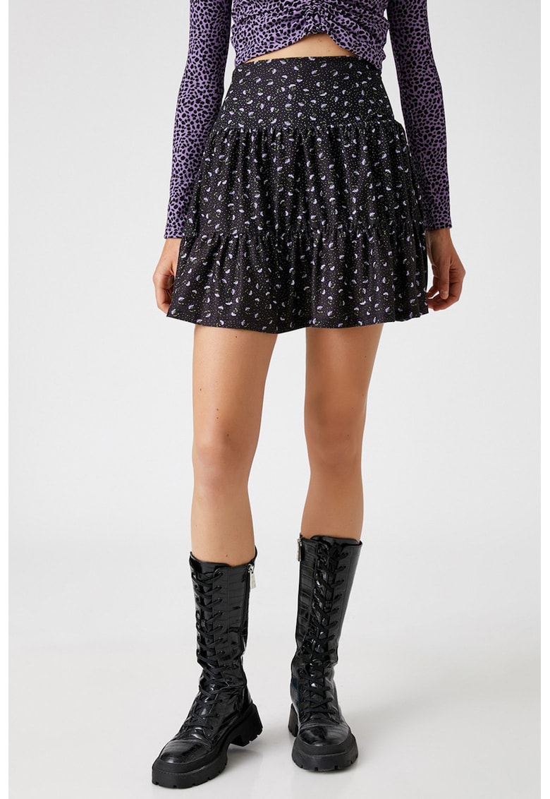 Fusta scurta cu talie inalta si model floral