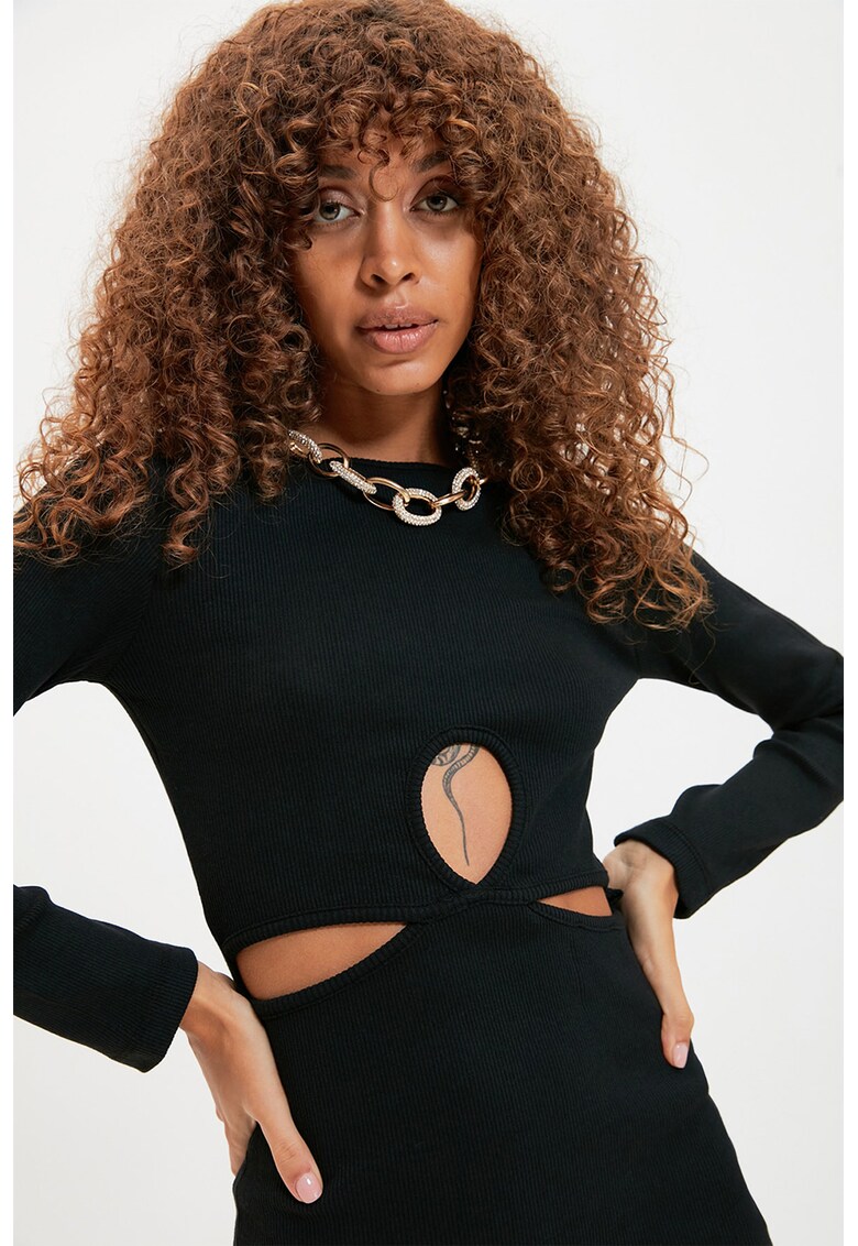 Rochie midi cambrata cu decupaje