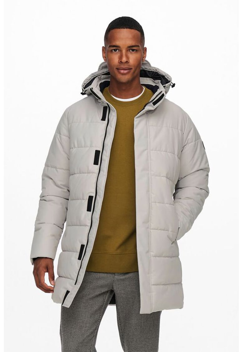 Geaca matlasata cu gluga detasabila Carl