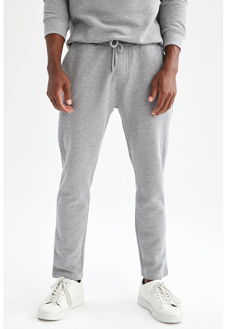 Pantaloni sport slim fit cu cordon in talie
