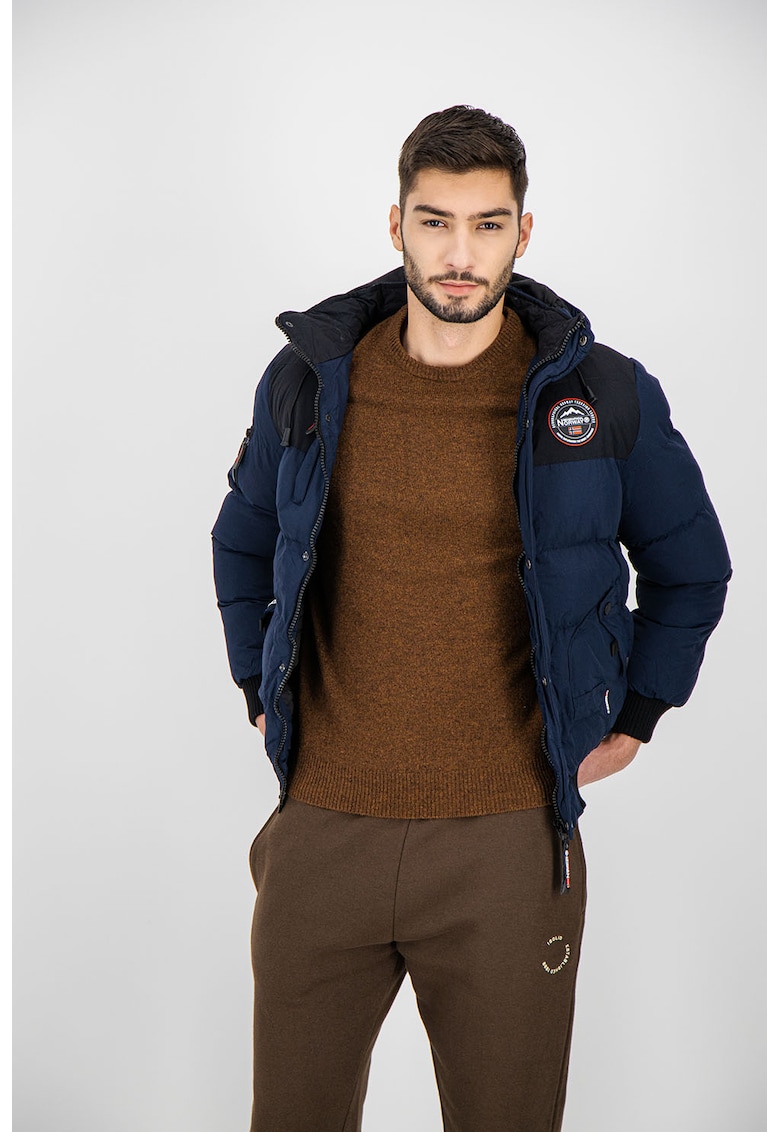 Geaca cu vatelina si gluga detasabila Volva