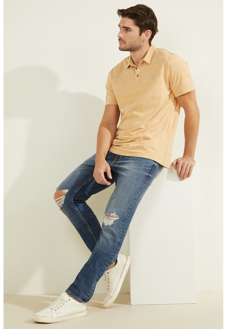 Тениска по тялото с яка GUESS JEANS