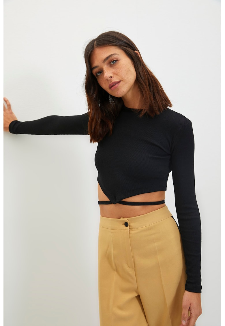 Bluza crop de jerseu cu aspect striat