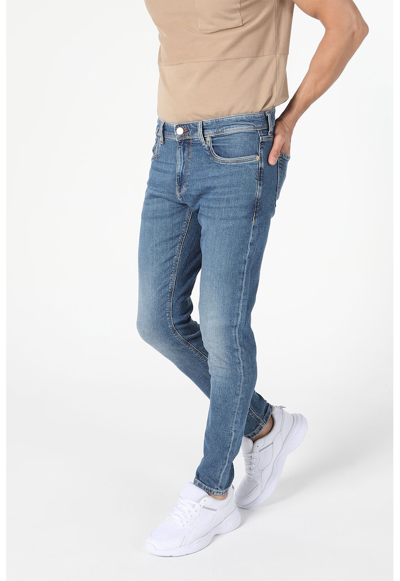 Blugi skinny cu talie medie