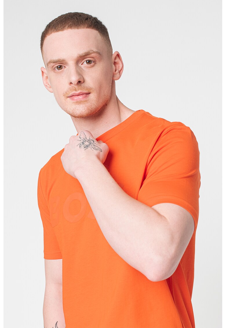 Тениска Tiburt с овално деколте