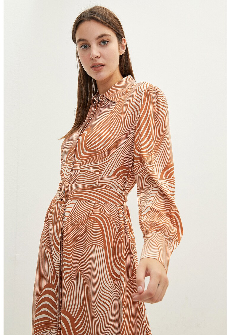 Rochie maxi evazata cu imprimeu abstract