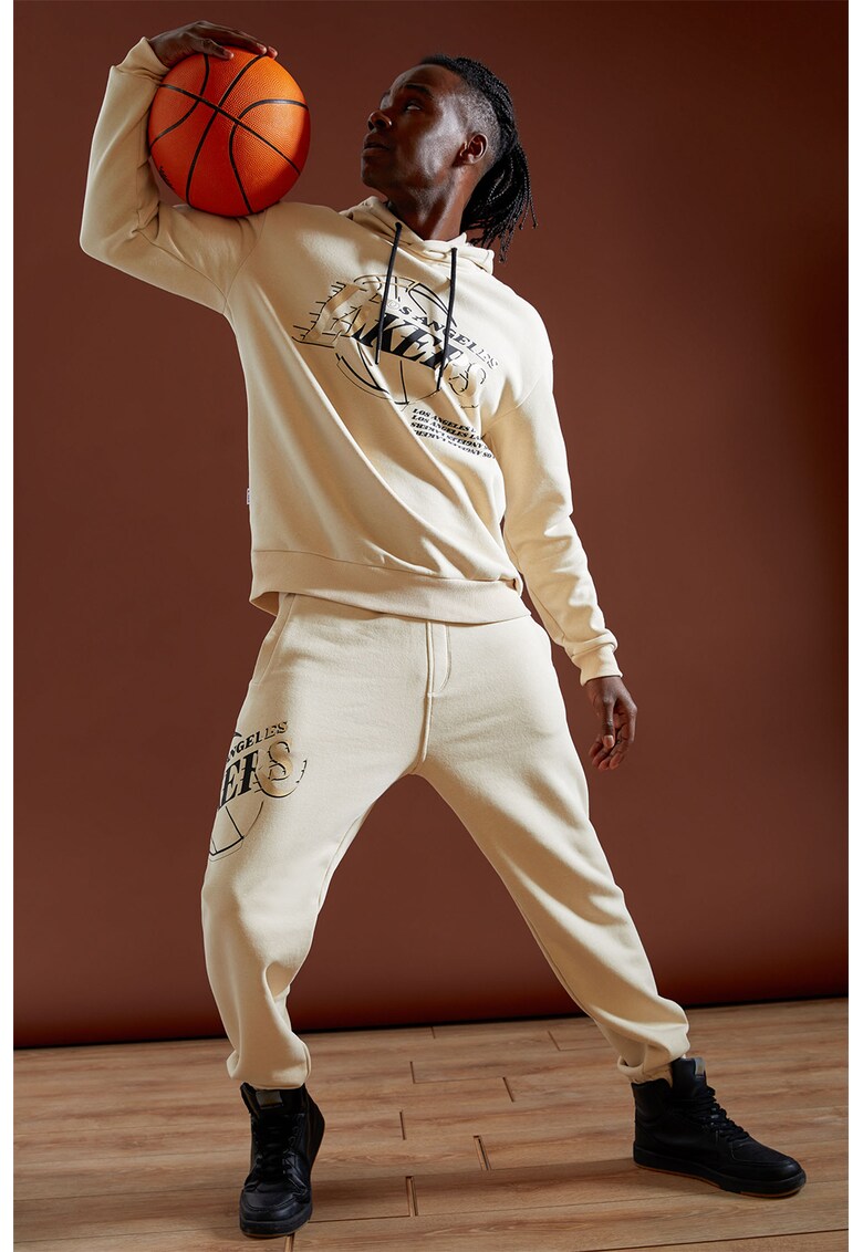 Pantaloni sport cu snur in talie