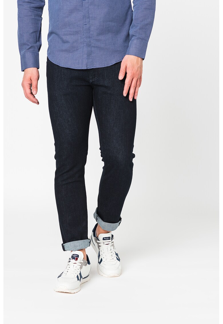 Дънки по тялото ARMANI EXCHANGE