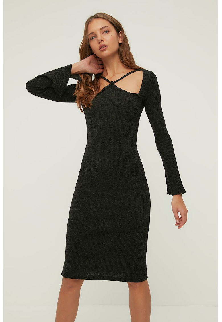 Rochie midi cu decupaje