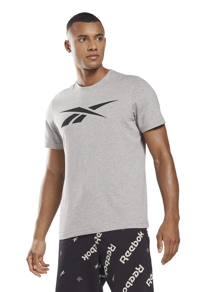 Tricou cu logo – pentru fitness Vector 2023 ❤️ Pret Super fashiondays imagine noua 2022