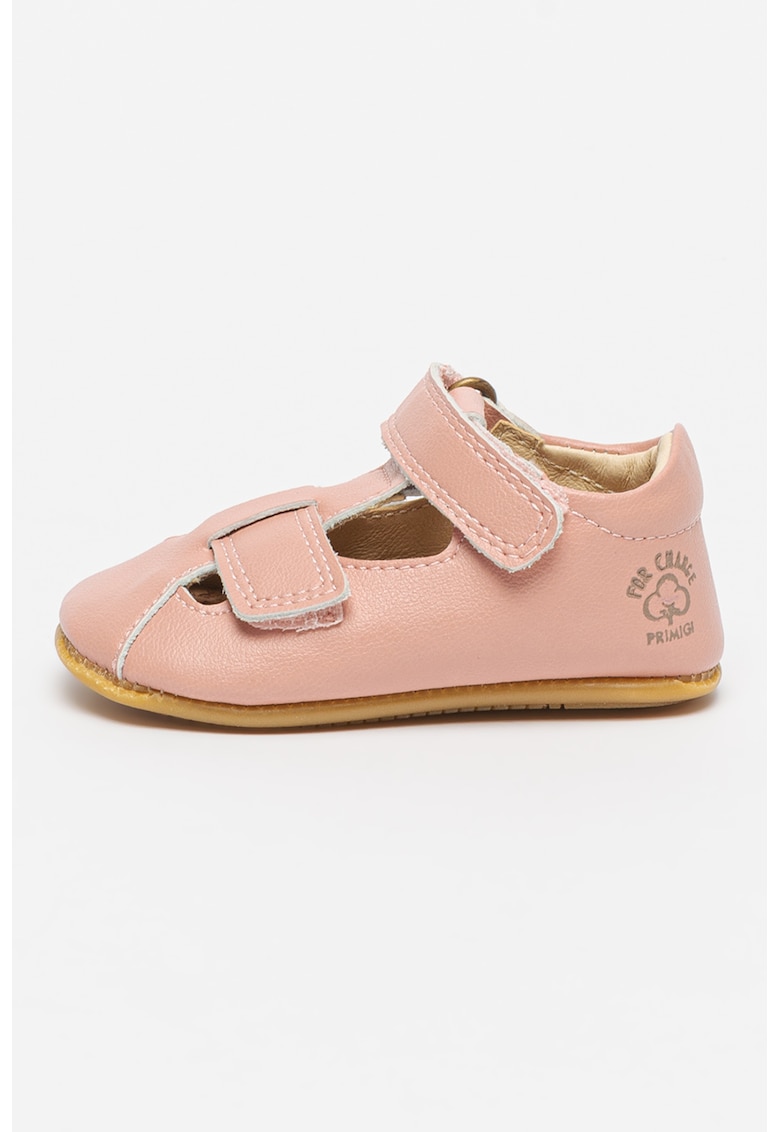 Pantofi din piele cu inchidere velcro si decupaje