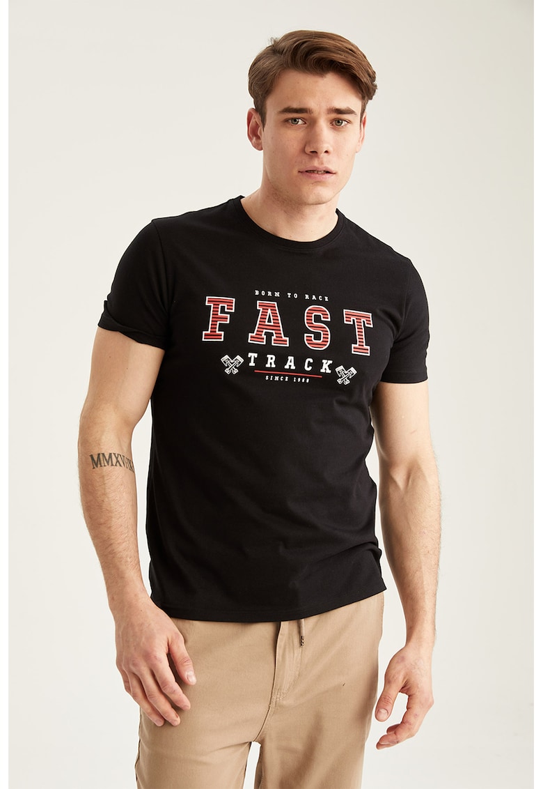 Tricou slim fit cu imprimeu text
