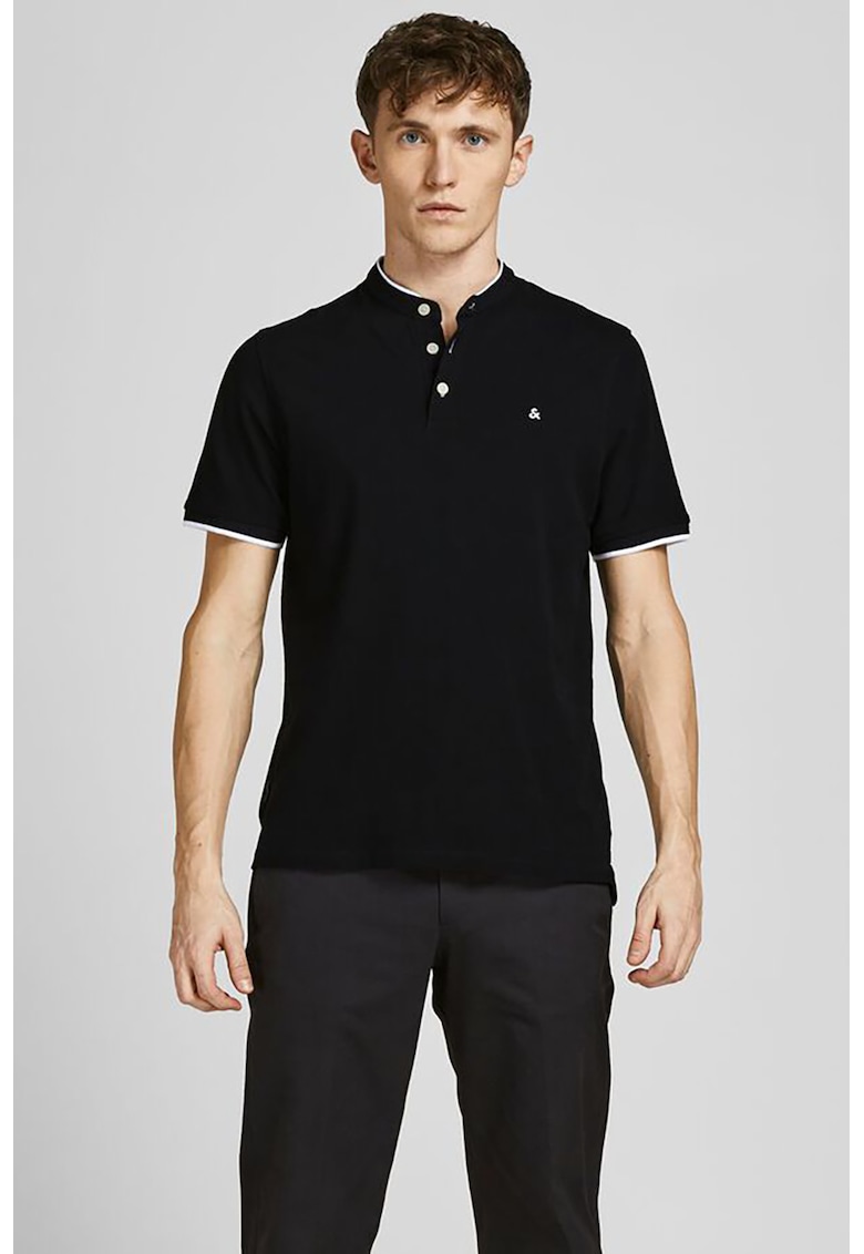 Tricou din bumbac organic cu fenta cu nasturi Paulos