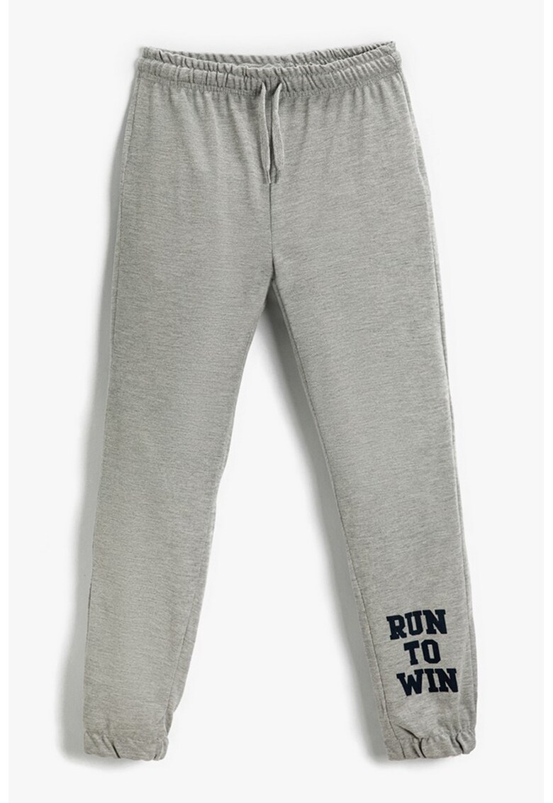 Pantaloni sport cu detaliu text