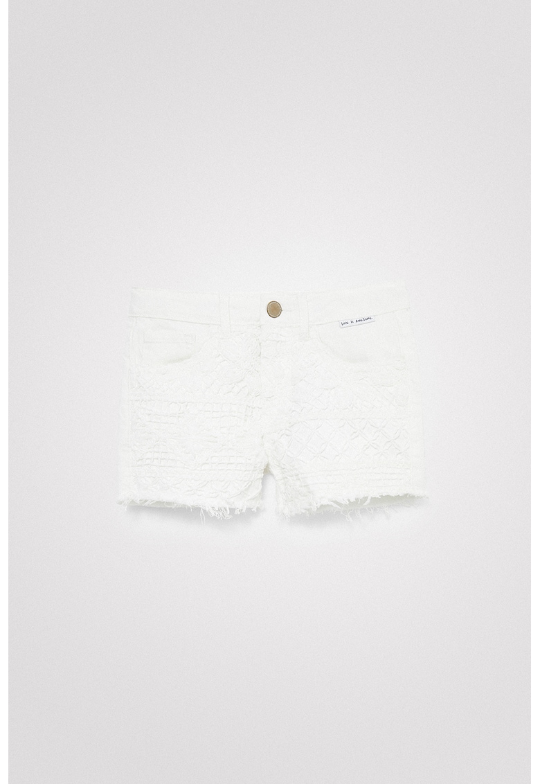 Pantaloni scurti de denim cu aplicatie de dantela