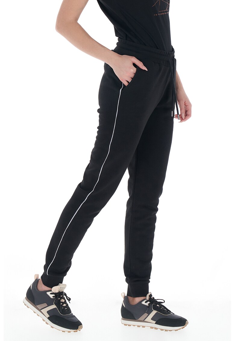 Pantaloni sport cu vipusca laterala