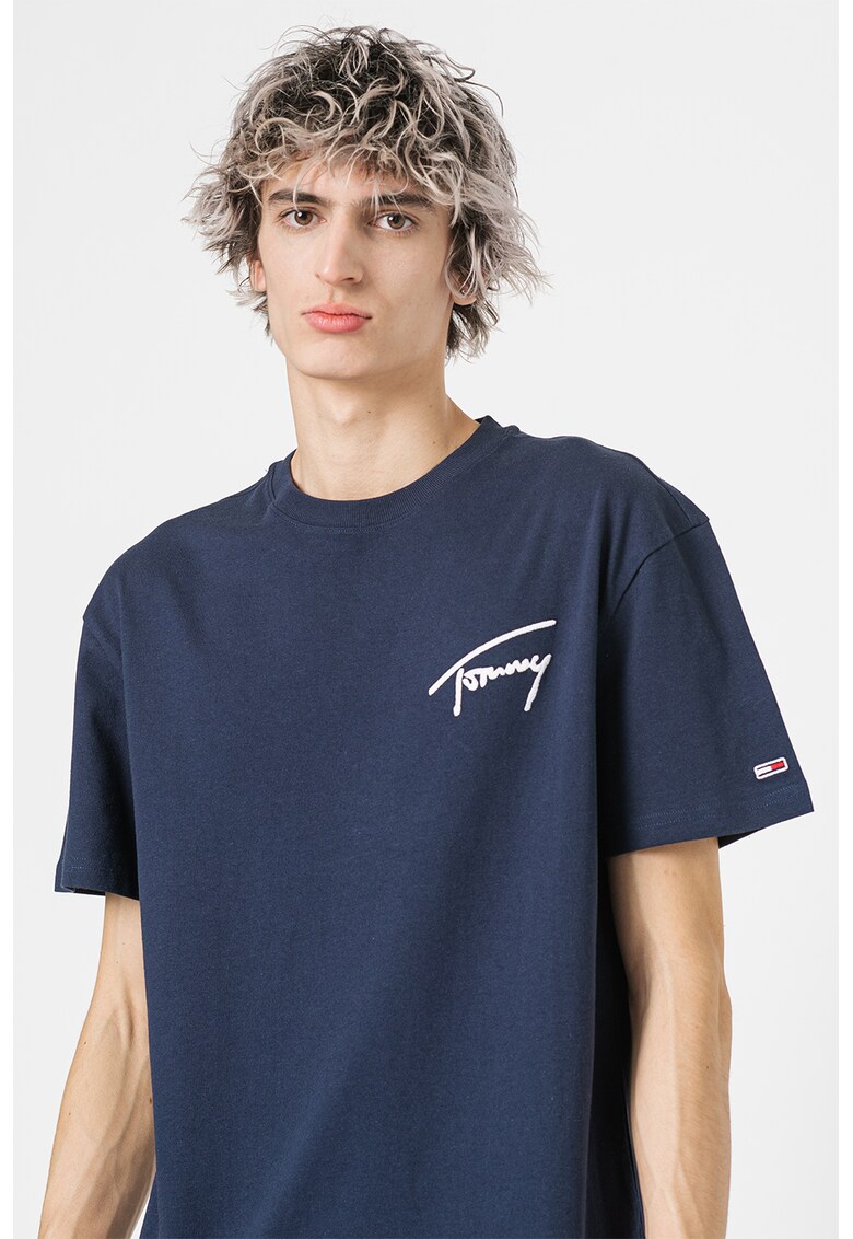 Памучна тениска с овално деколте и лого Tommy Jeans