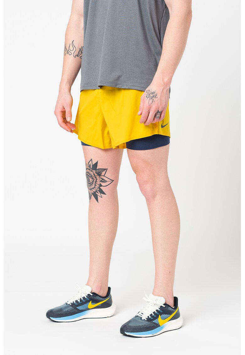 Pantaloni scurti cu model 2in1 – pentru yoga fashiondays.ro