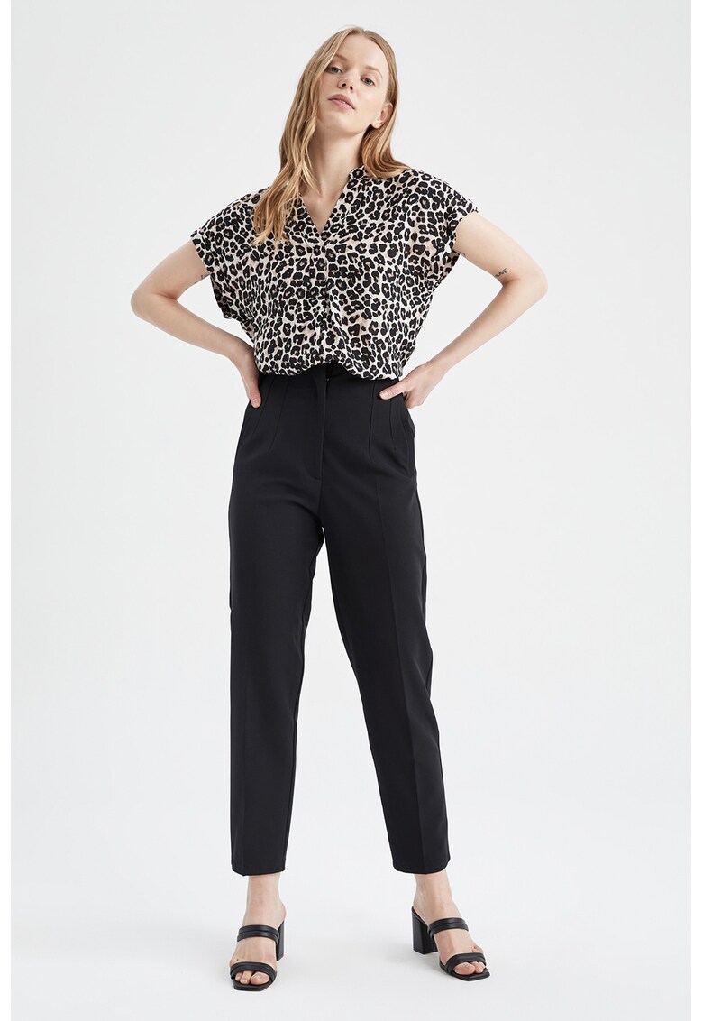 Bluza cu model - guler tunica si maneci scurte