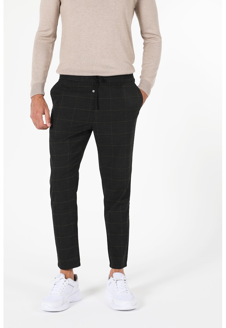 Pantaloni eleganti crop conici
