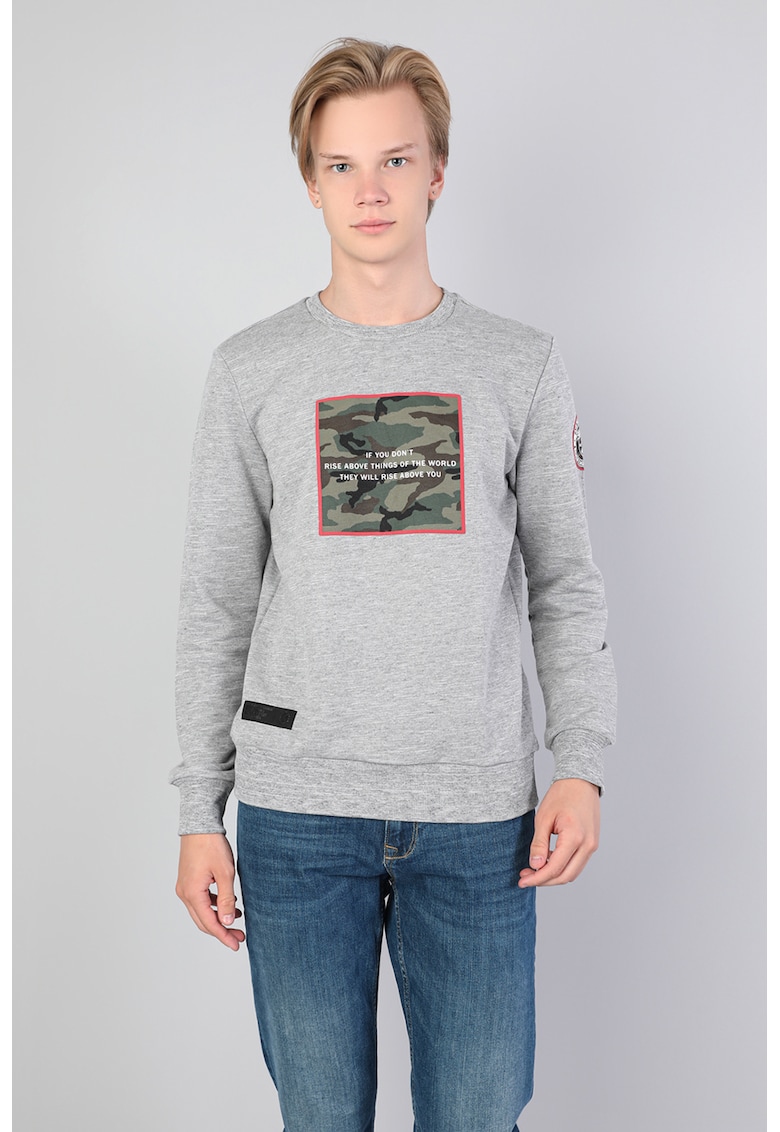 Incompatible Expression veteran Bluza barbati sport cu imprimeu si decolteu la baza gatului - PreciousLook.ro Incompatible Expression veteran Bluza barbati sport cu imprimeu si decolteu la baza gatului - PreciousLook.ro