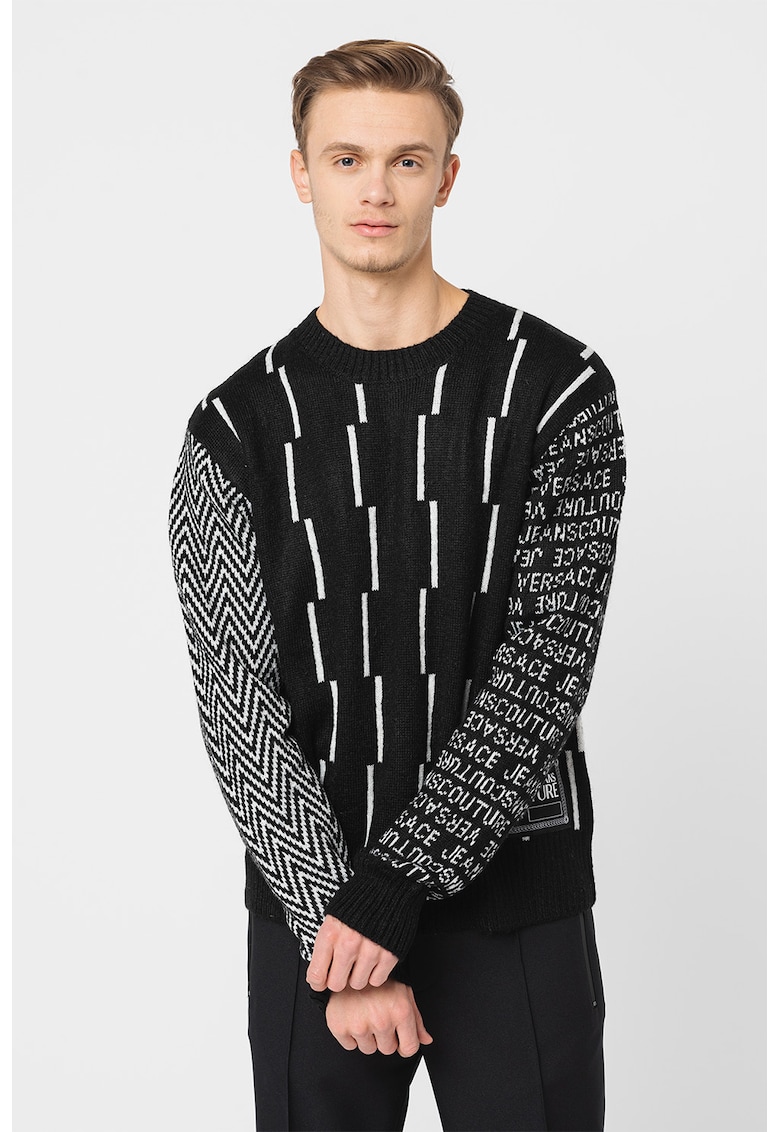 Versace Jeans Couture Пуловер с разнороден десен за Мъже Versace Jeans Couture Пуловер с разнороден десен за Мъже