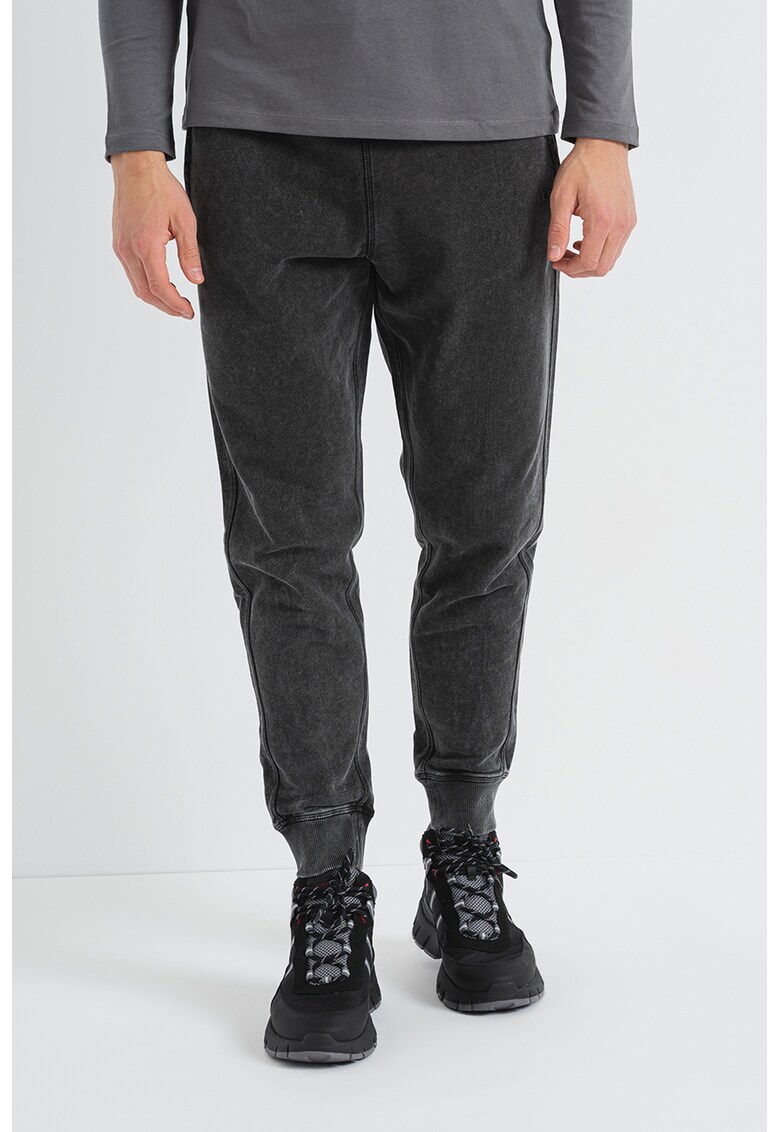 Pantaloni conici Sefadelong