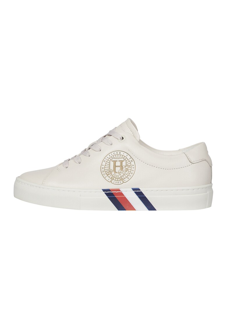 Tommy Hilfiger Кожени спортни обувки с монограм встрани за Жени Tommy Hilfiger Кожени спортни обувки с монограм встрани за Жени