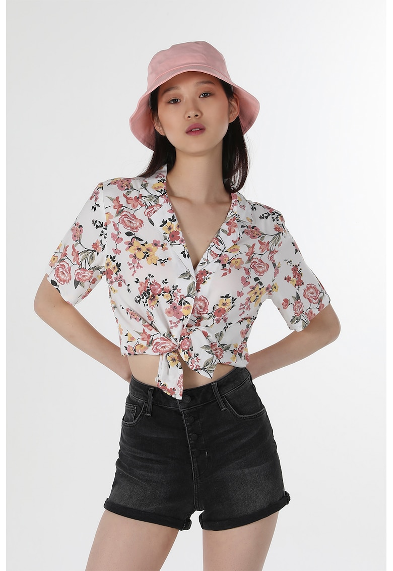 Camasa crop regular fit cu maneci scurte si model floral