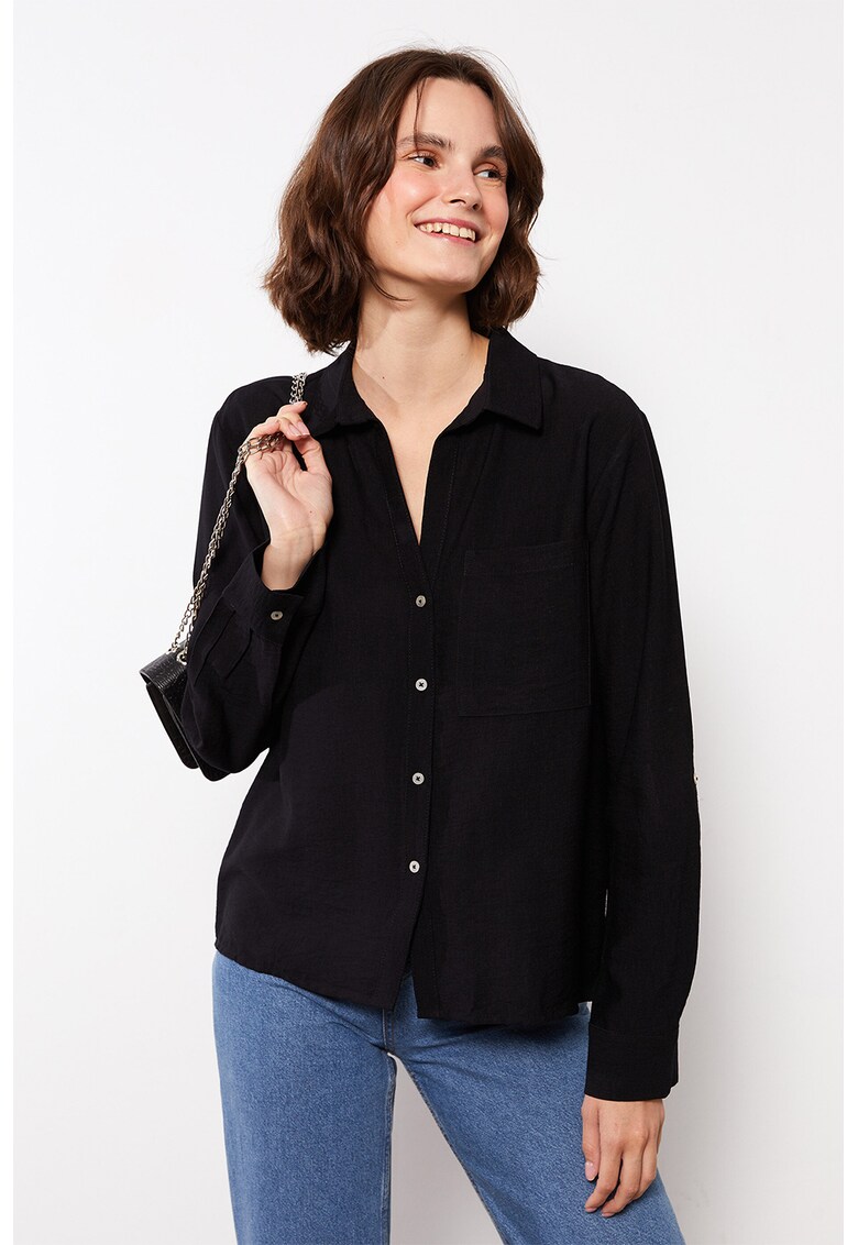 Camasa slim fit cu buzunar pe piept