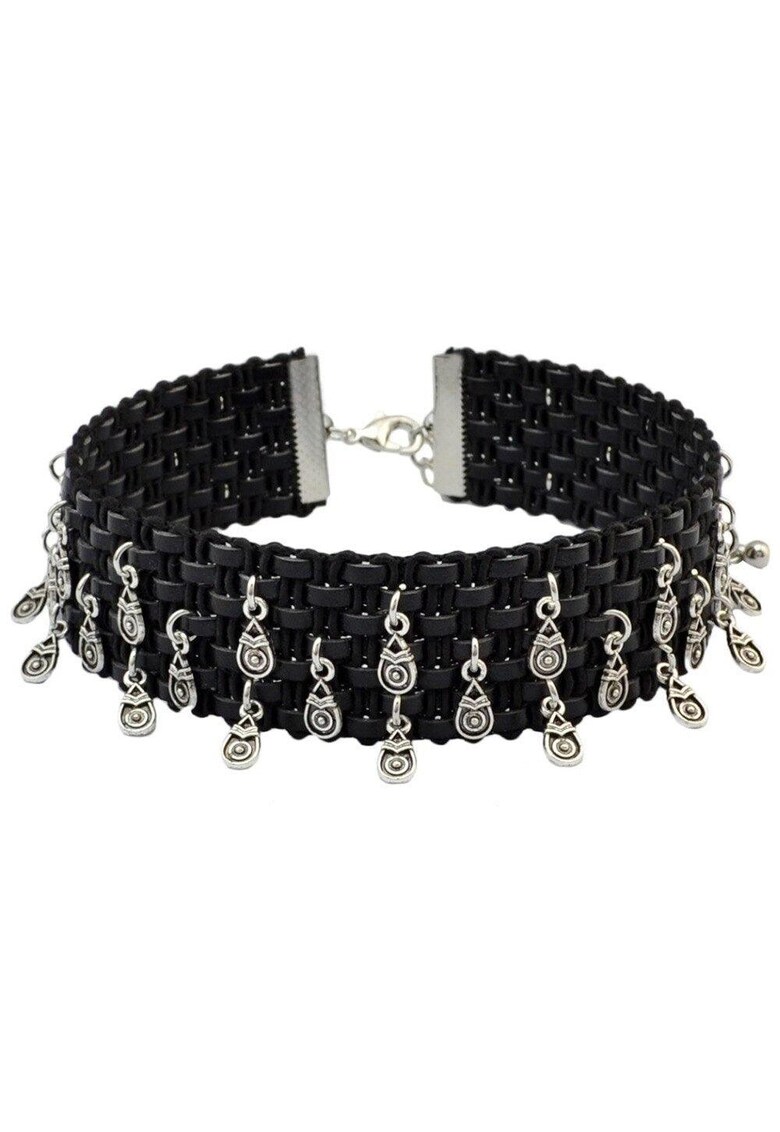 Colier choker negru - cu accesorii argintii - Peta C13 -