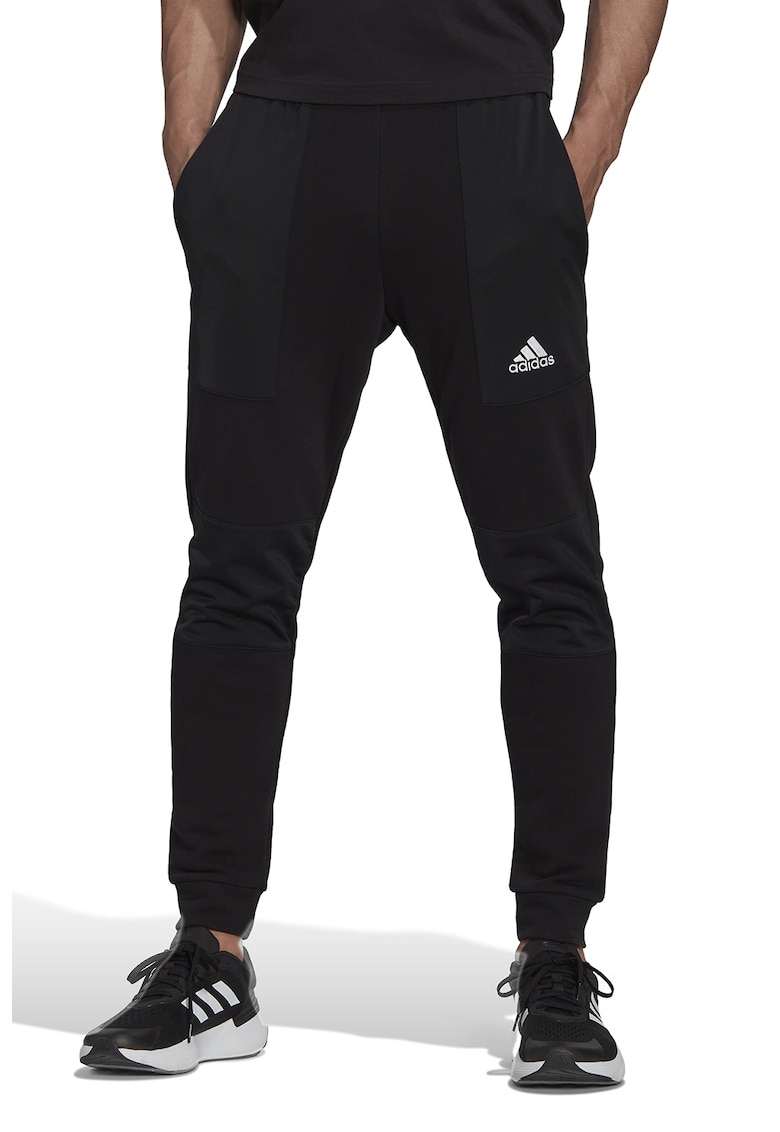 Pantaloni sport cu logo Essential