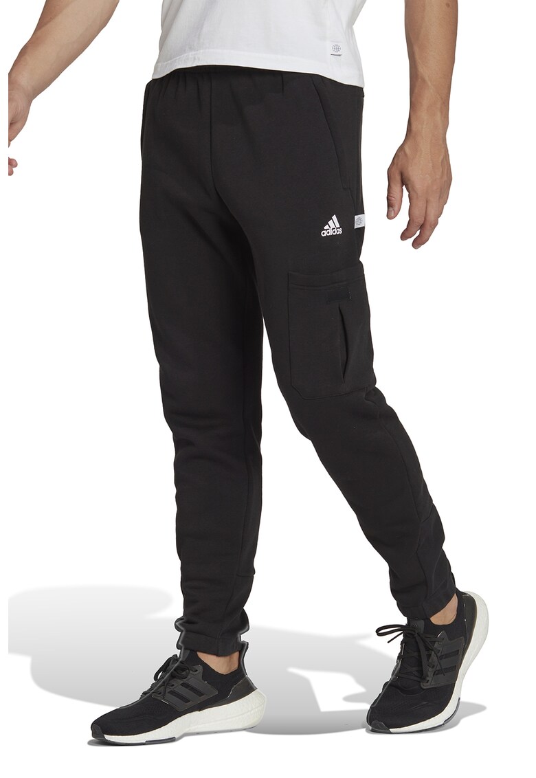 Pantaloni sport din amestec de bumbac organic si logo
