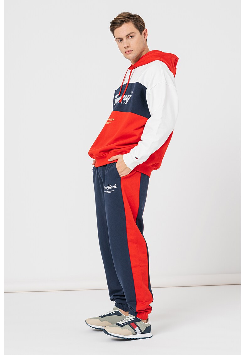 Tommy Jeans Худи с органичен памук с бродирано лого за Мъже Tommy Jeans Худи с органичен памук с бродирано лого за Мъже