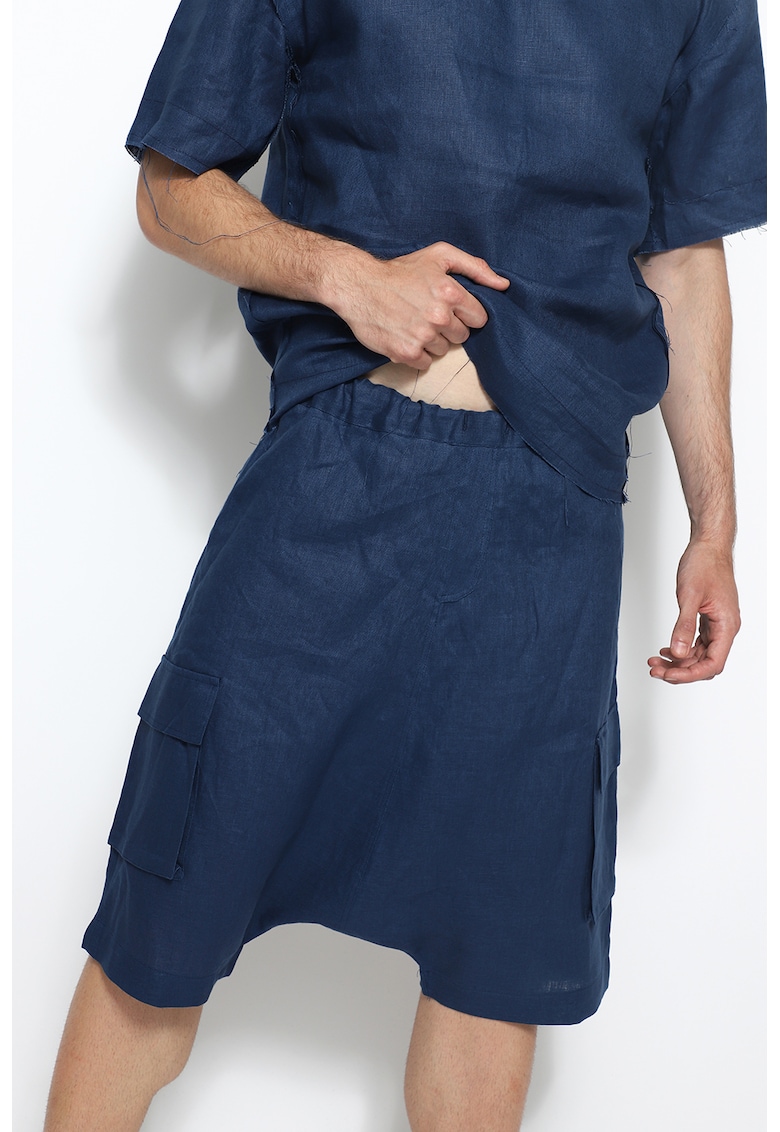 Set de pantaloni scurti cargo si tricou din in Bărbați imagine noua gjx.ro