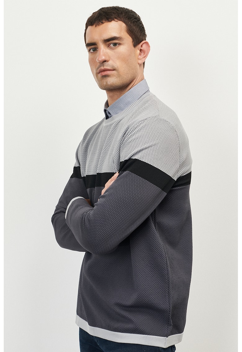 Pulover colorblock texturat