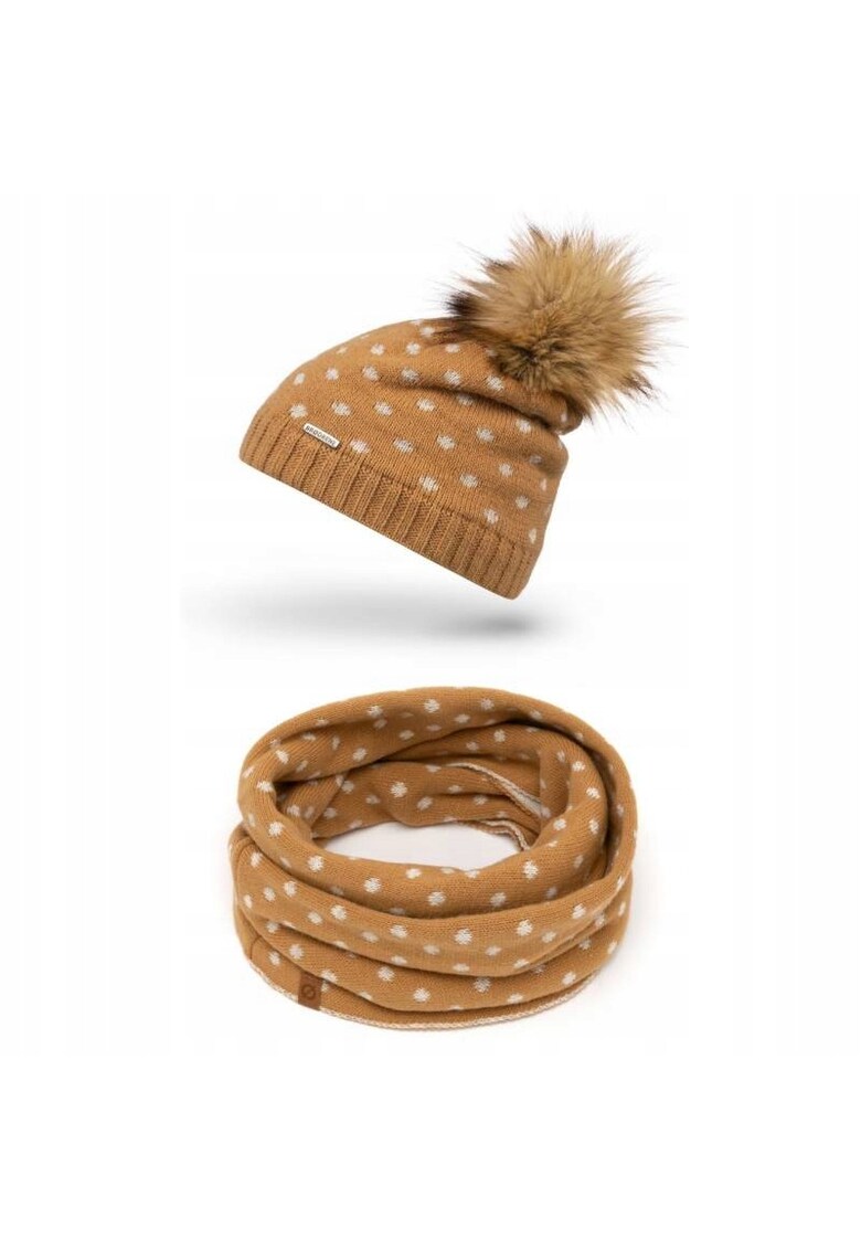 Set caciula cu ciucure si fular dama - Brodrene - Acril - Dimensiune universala - Maro deschis