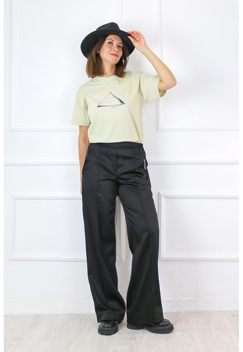 Pantaloni ampli