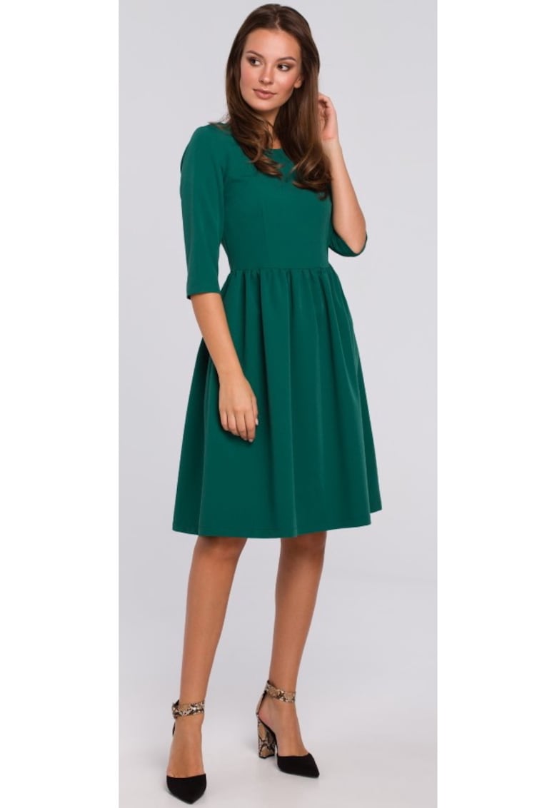 Rochie evazata pana la talie -