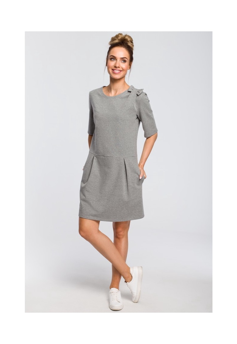 Rochie dreapta cu pe umar