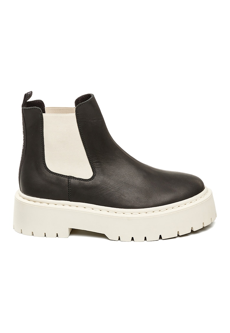 Steve Madden Боти Veerly Chelsea с лого за Жени Steve Madden Боти Veerly Chelsea с лого за Жени