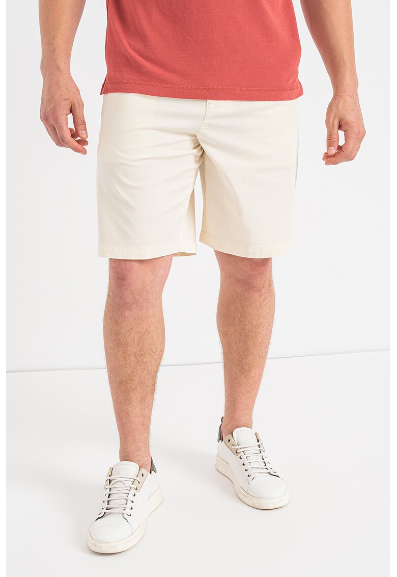 Pantaloni chino scurti Selian