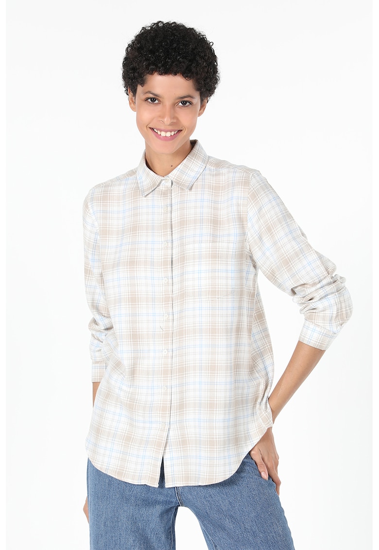 Camasa cu maneci lungi - model in carouri si nasturi Camasa cu maneci lungi - model in carouri si nasturi