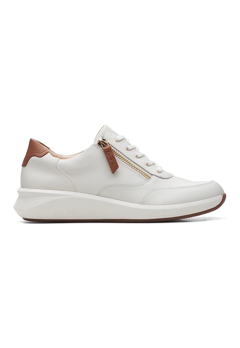 Clarks Кожени спортни обувки Un Rio със скосена подметка за Жени Clarks Кожени спортни обувки Un Rio със скосена подметка за Жени