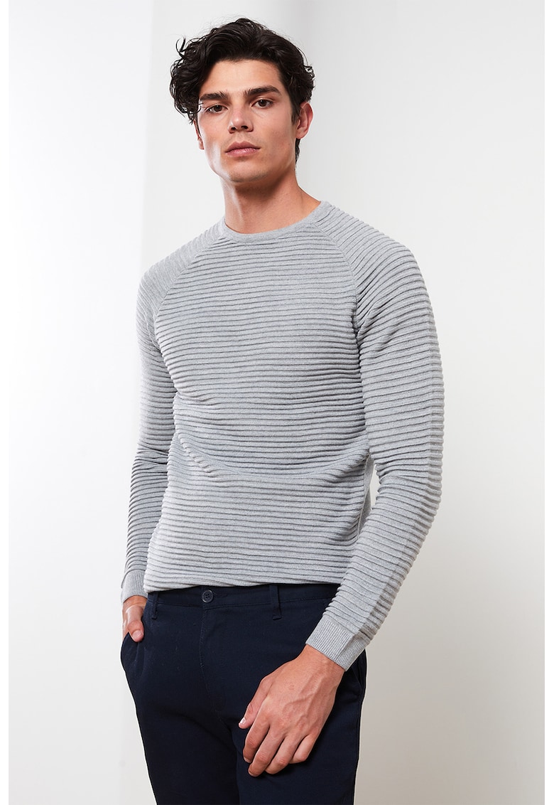 Pulover slim fit striat