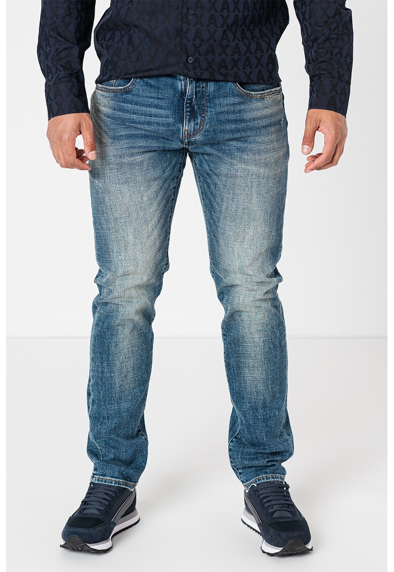 ARMANI EXCHANGE Дънки със захабен ефект за Мъже ARMANI EXCHANGE Дънки със захабен ефект за Мъже
