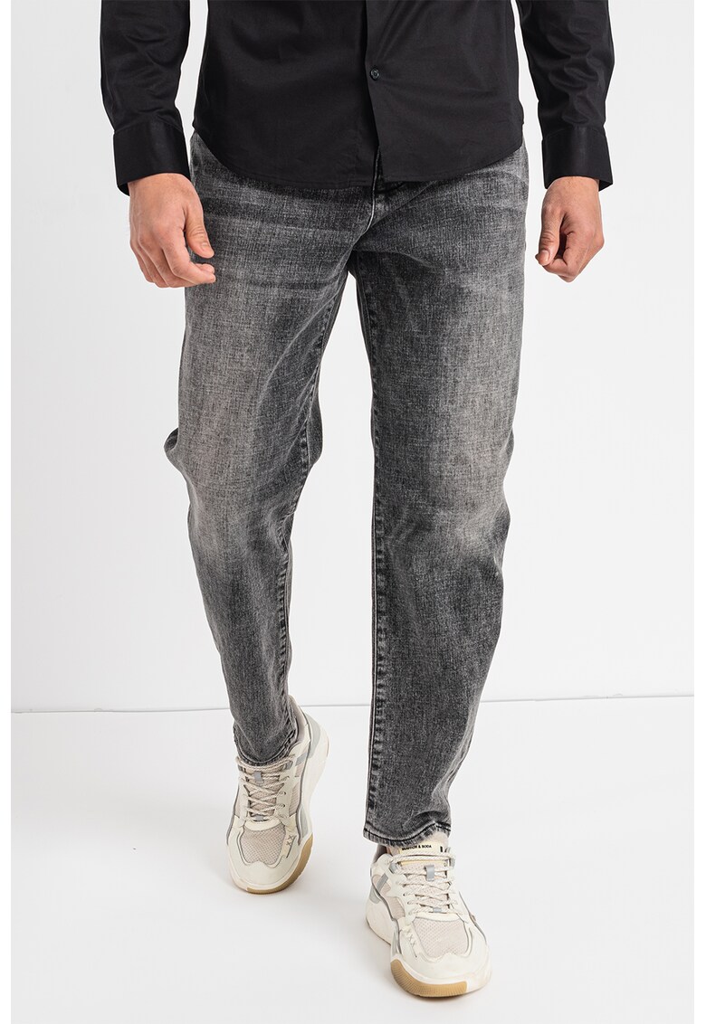 ARMANI EXCHANGE Скосени дънки със захабен ефект за Мъже ARMANI EXCHANGE Скосени дънки със захабен ефект за Мъже